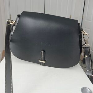 Dooney & Bourke Alto Saddle Bag in Black